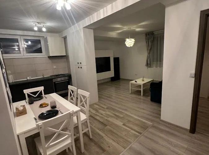 Hugo Residance Апартаменты Брашов